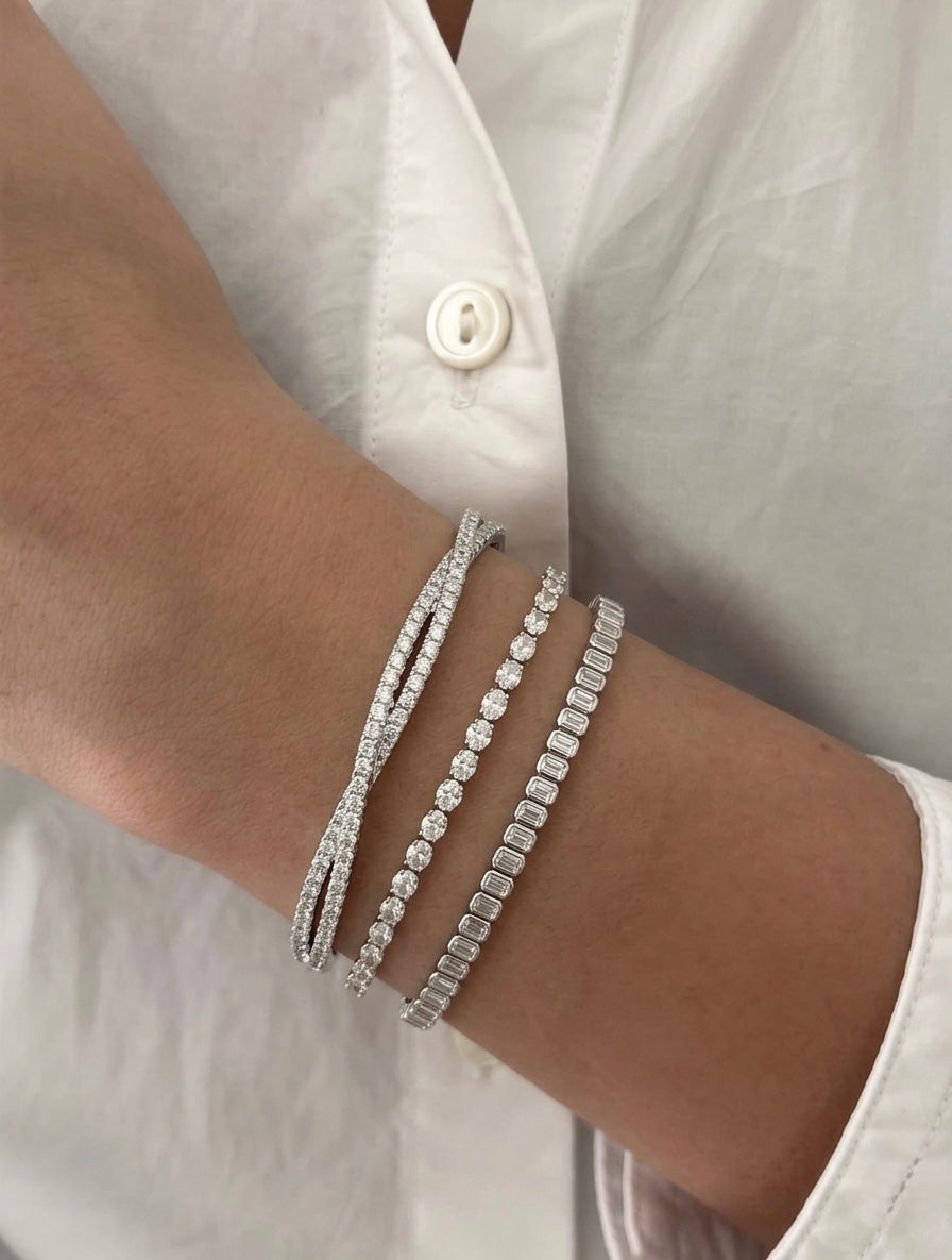 Diamond Twist Stiff Bracelet