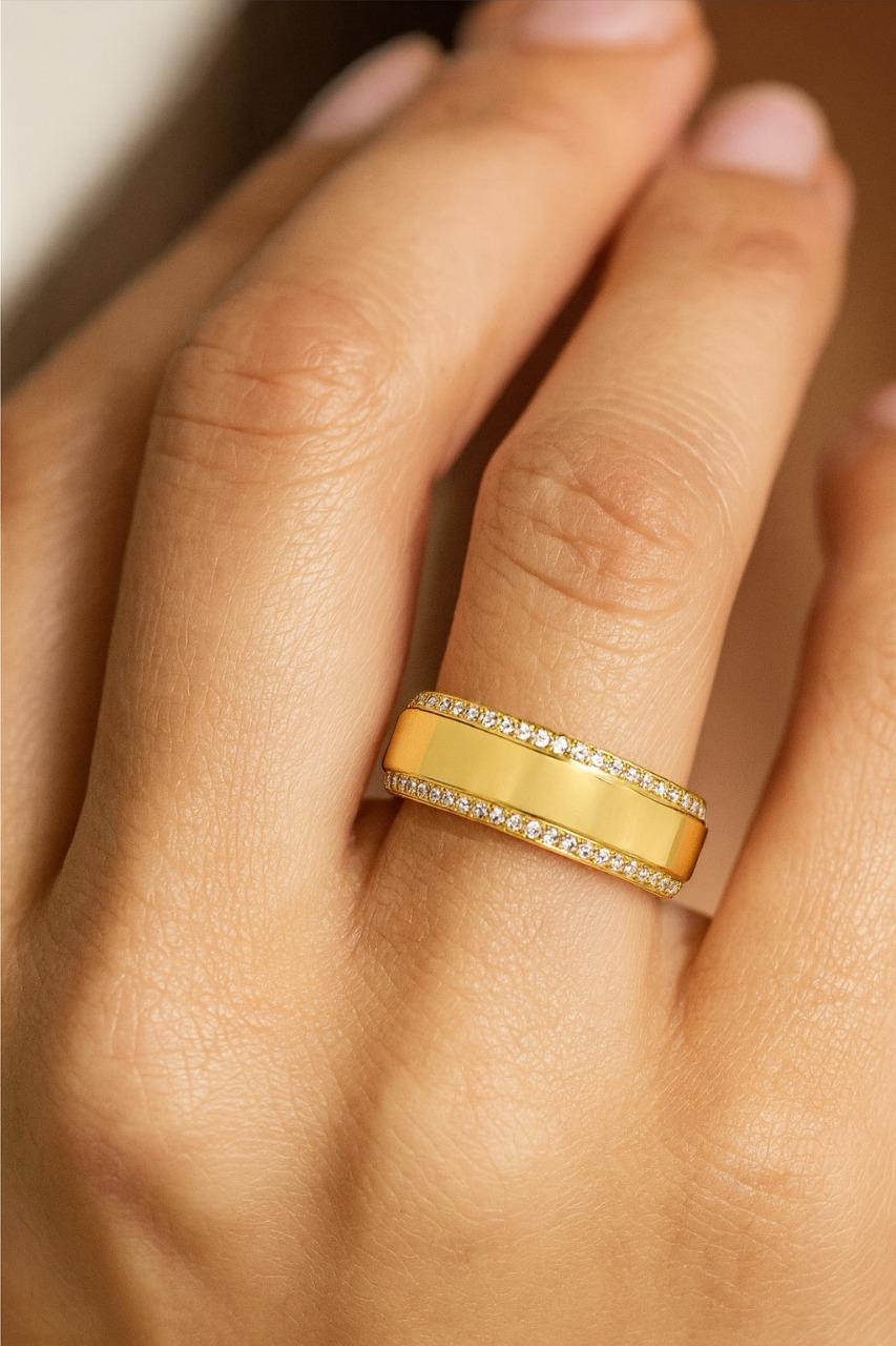 Diamond Edge Band Image 1